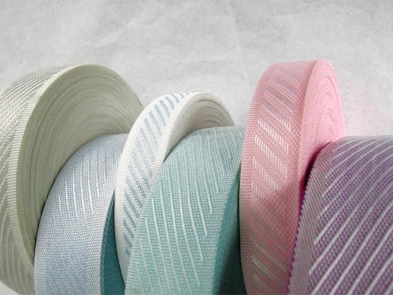 織帶領域的花(huā)魁産(chǎn)品-提花(huā)織帶 The leading product in the field of woven ribbons - Jacquard woven ribbons